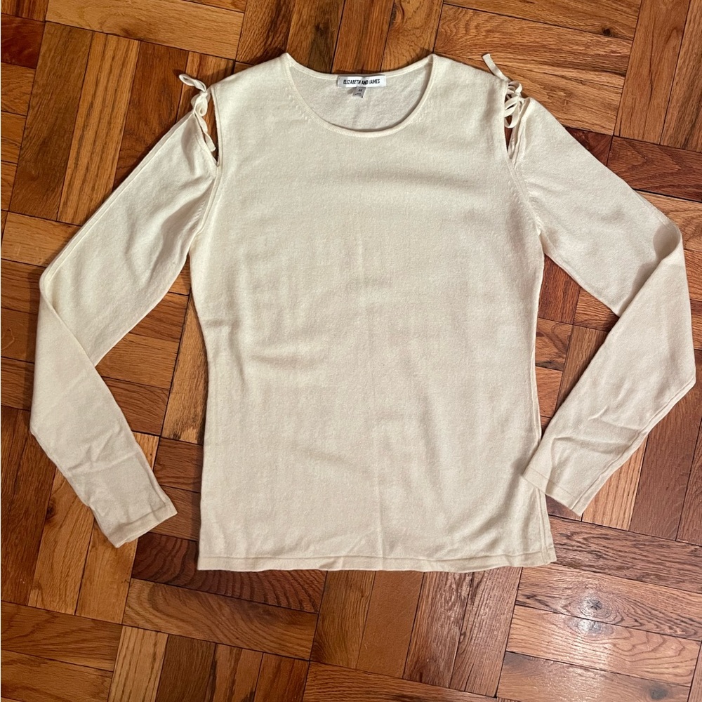 Elizabeth and James Wool/Cashmere Cutout Sweater - M